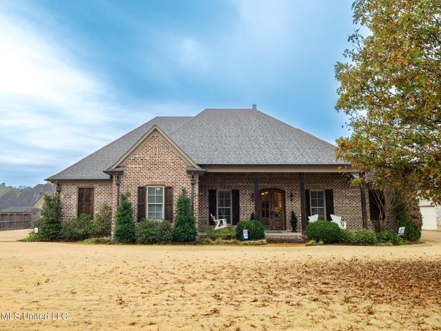 4183 Robinson Crossing, Olive Branch, MS 38654