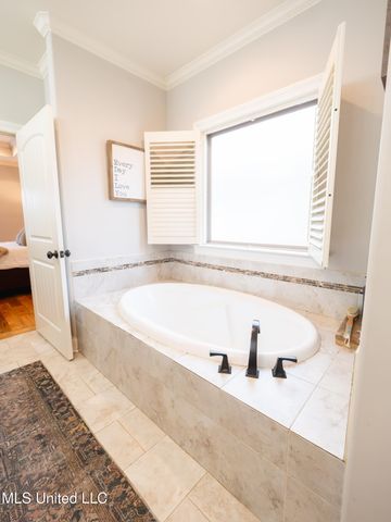 4183 Robinson Crossing, Olive Branch, MS 38654