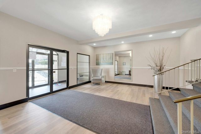 2261 Palmer Avenue 2M, New Rochelle, NY 10801