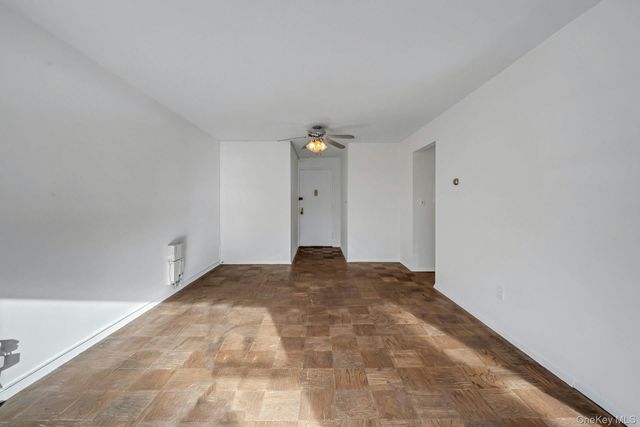 2261 Palmer Avenue 2M, New Rochelle, NY 10801