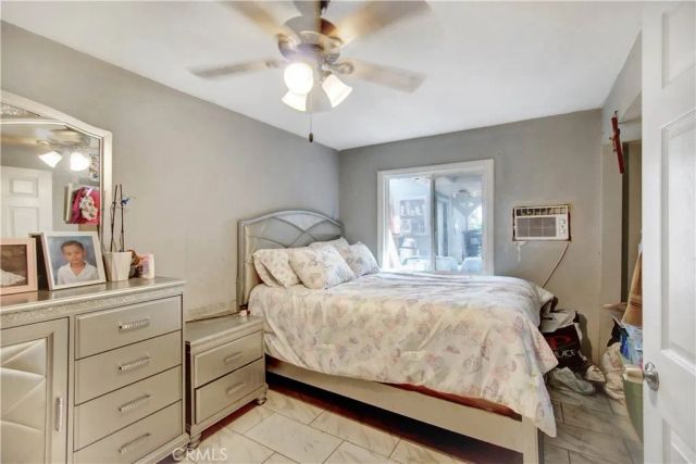 18883 6th, Bloomington, CA 92316
