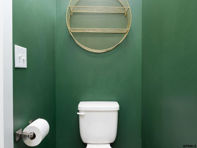 1236 S 10 Street, Omaha, NE 68108