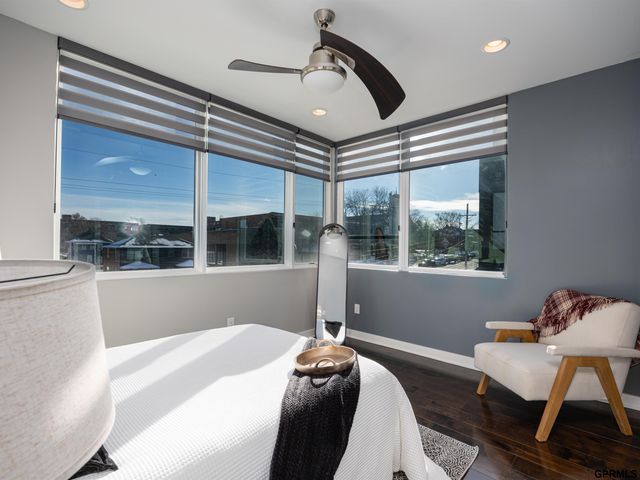 1236 S 10 Street, Omaha, NE 68108