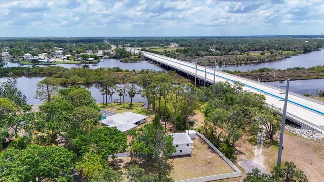 4311 52ND STREET E, Bradenton, FL 34208