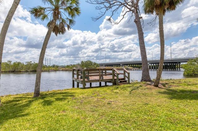 4311 52ND STREET E, Bradenton, FL 34208