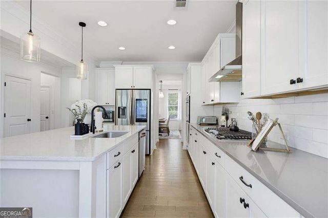 513 Anfield Drive, Woodstock, GA 30188