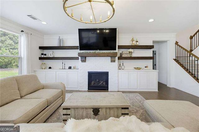 513 Anfield Drive, Woodstock, GA 30188