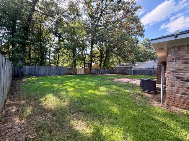 904 Whispering Lake, Shreveport, LA 71107