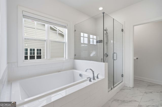 835 Green Sapling Trail, Suwanee, GA 30024