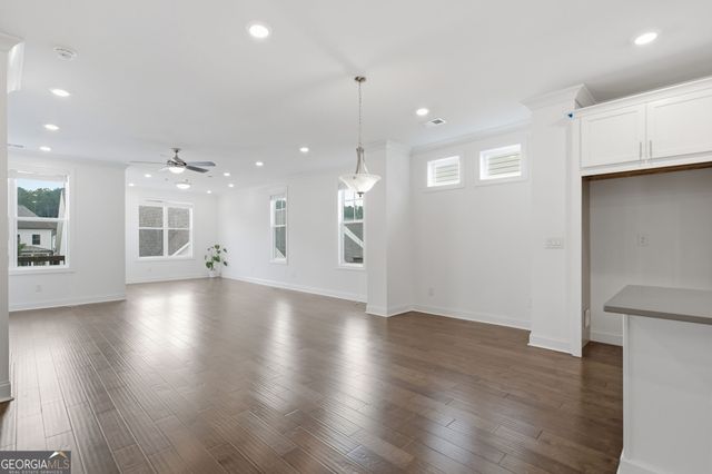 835 Green Sapling Trail, Suwanee, GA 30024