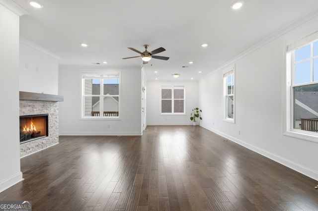 835 Green Sapling Trail, Suwanee, GA 30024