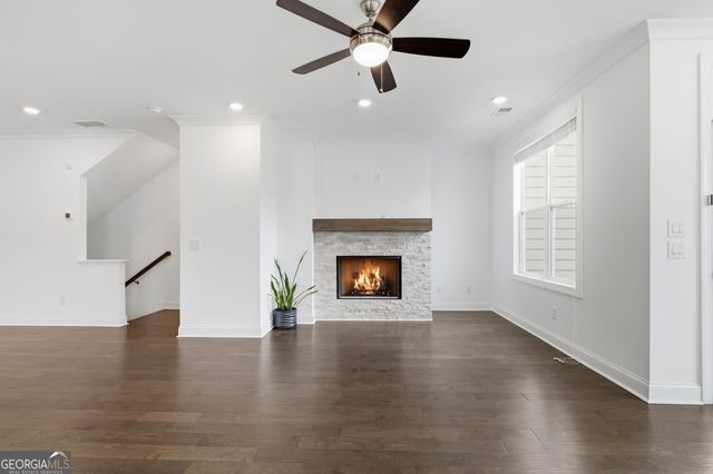 835 Green Sapling Trail, Suwanee, GA 30024