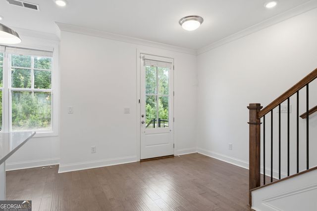 835 Green Sapling Trail, Suwanee, GA 30024