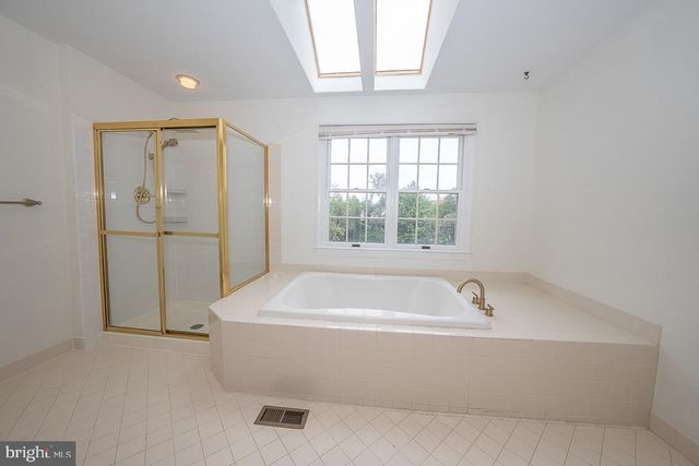 197 DAYLESFORD BLVD, Berwyn, PA 19312
