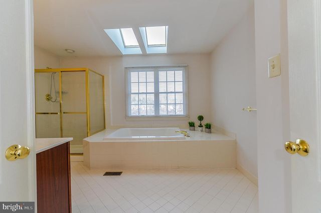 197 DAYLESFORD BLVD, Berwyn, PA 19312