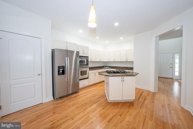 197 DAYLESFORD BLVD, Berwyn, PA 19312