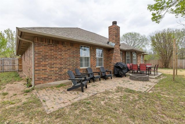 3616 Maggie Circle, Norman, OK 73072