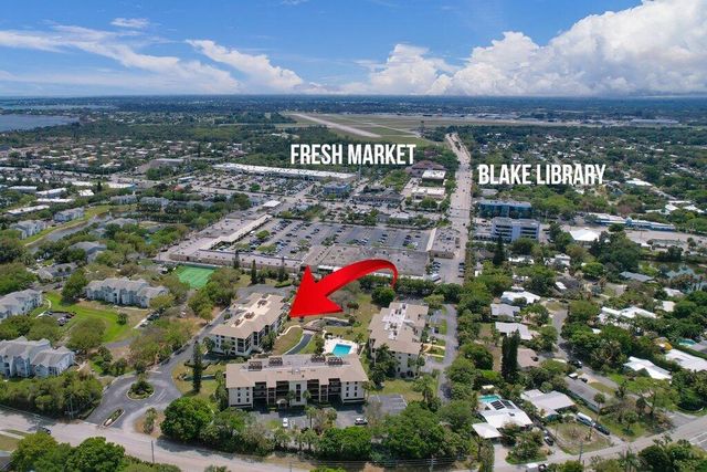 166 SE St Lucie Boulevard 302d, Stuart, FL 34996