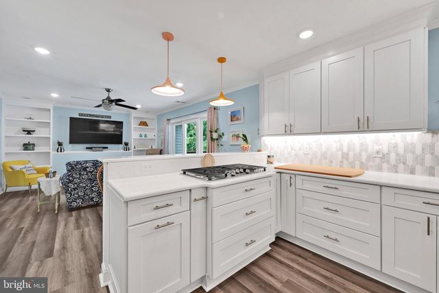 127 FREEDOM VALLEY CIR, Coatesville, PA 19320