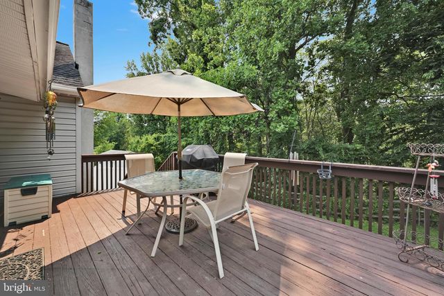 127 FREEDOM VALLEY CIR, Coatesville, PA 19320