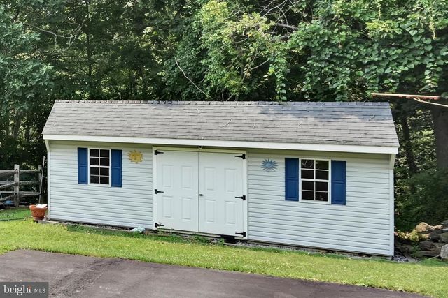 127 FREEDOM VALLEY CIR, Coatesville, PA 19320
