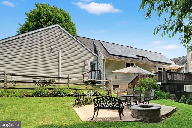 127 FREEDOM VALLEY CIR, Coatesville, PA 19320