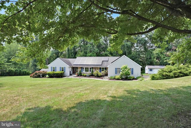 127 FREEDOM VALLEY CIR, Coatesville, PA 19320