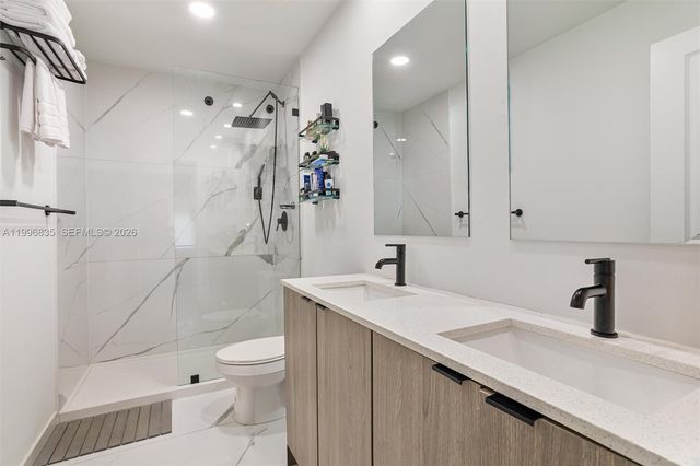 321 NW 13th Pl, Florida City, FL 33034