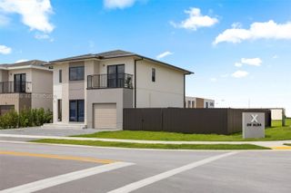 321 NW 13th Pl, Florida City, FL 33034