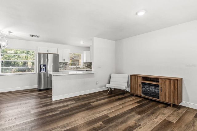 6207 SANSON DRIVE, Apopka, FL 32712