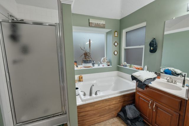 614 Creekfront Dr, Mount Juliet, TN 37122