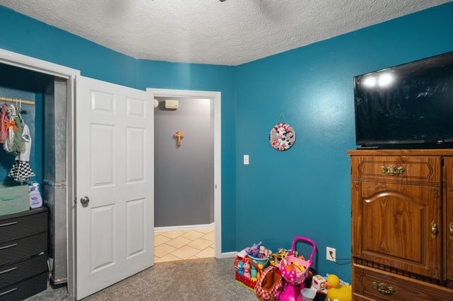 614 Creekfront Dr, Mount Juliet, TN 37122