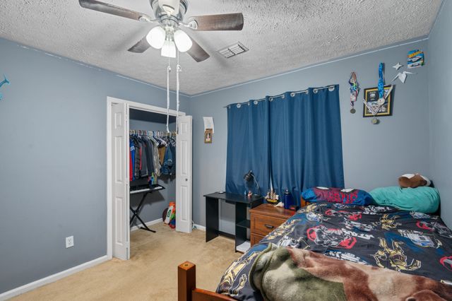 614 Creekfront Dr, Mount Juliet, TN 37122