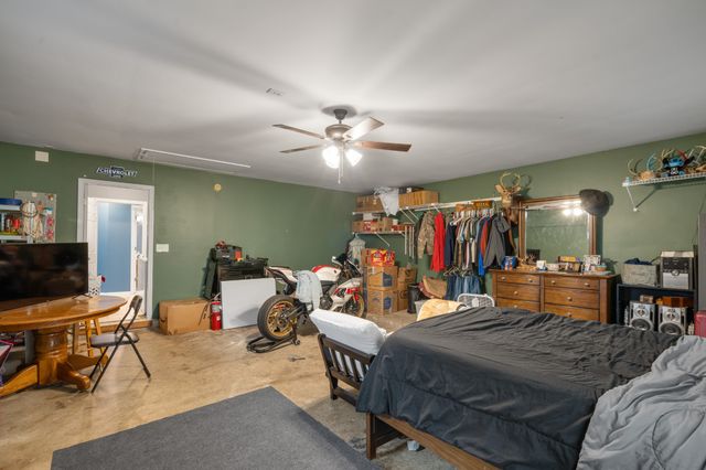 614 Creekfront Dr, Mount Juliet, TN 37122