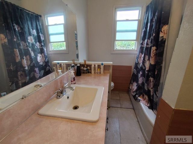 3457 Jason St, Pocatello, ID 83204