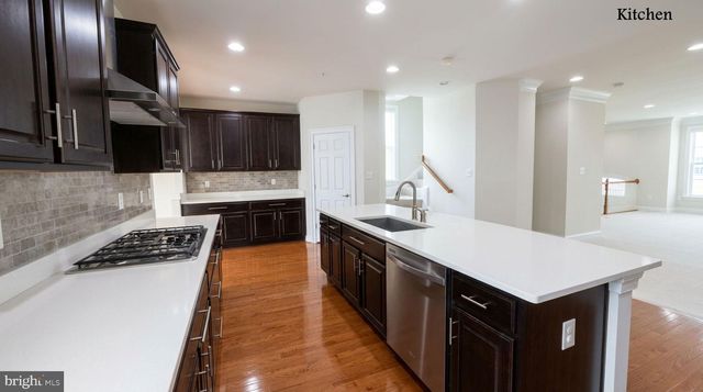 11808 MANGO LN, North Potomac, MD 20878