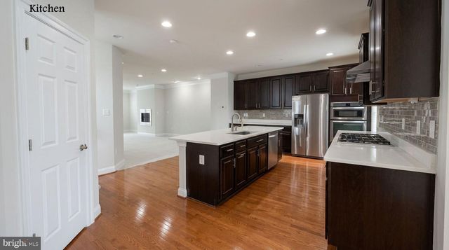 11808 MANGO LN, North Potomac, MD 20878