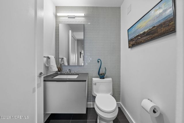 20 Melrose Terrace 407, Long Branch, NJ 07740