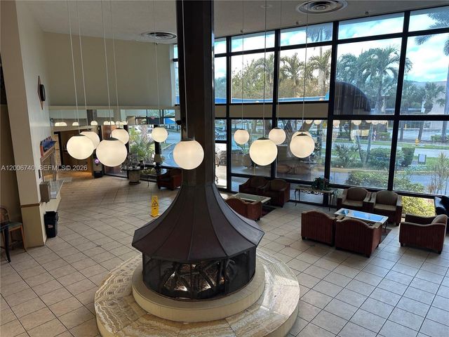 26 Diplomat Pkwy 2314, Hallandale Beach, FL 33009