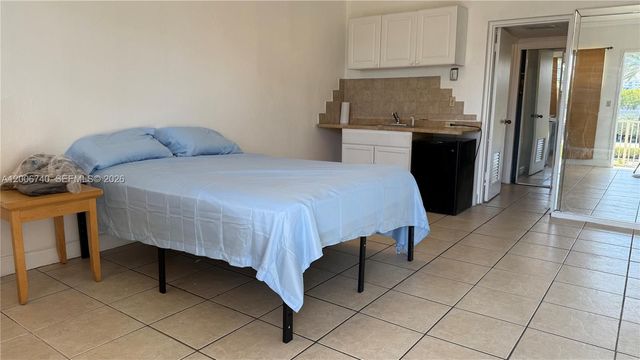 26 Diplomat Pkwy 2314, Hallandale Beach, FL 33009
