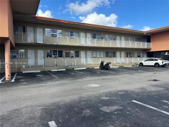 26 Diplomat Pkwy 2314, Hallandale Beach, FL 33009