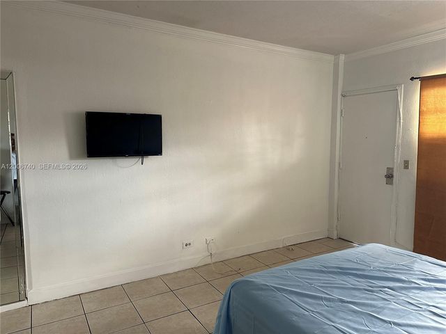 26 Diplomat Pkwy 2314, Hallandale Beach, FL 33009