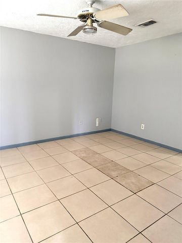12615 Shannon Hills Drive, Houston, TX 77099