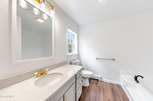 149 White Road, Ballston Spa, NY 12020
