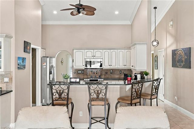 2215 NW 5th ST, Cape Coral, FL 33993
