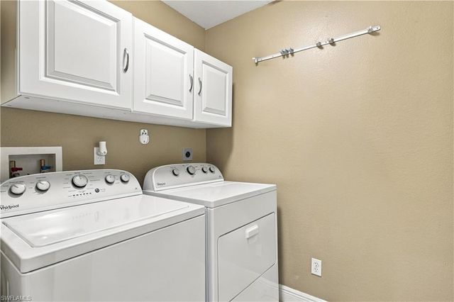 2215 NW 5th ST, Cape Coral, FL 33993