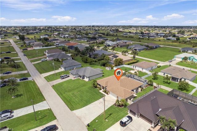 2215 NW 5th ST, Cape Coral, FL 33993