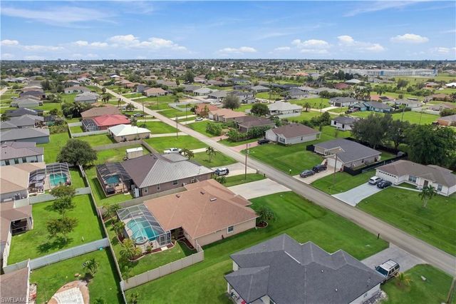 2215 NW 5th ST, Cape Coral, FL 33993