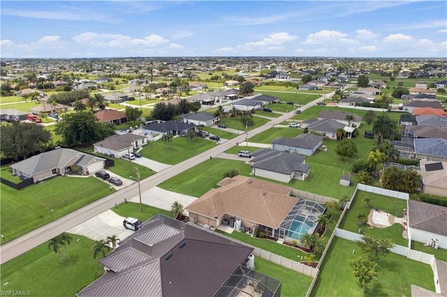 2215 NW 5th ST, Cape Coral, FL 33993