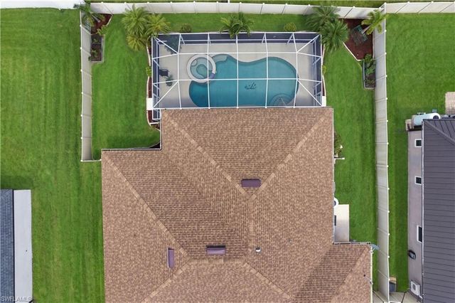 2215 NW 5th ST, Cape Coral, FL 33993
